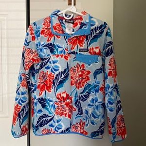 Women’s Patagonia Synchilla - Size Small - Lightly worn but in great shape!